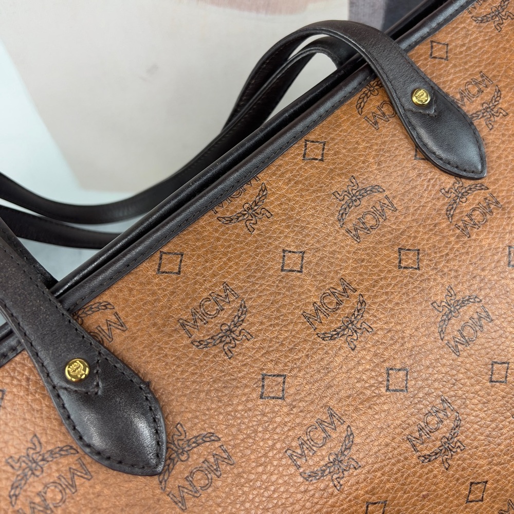 🌵MCM Brown Tote Bag🌵 - Picture 9 of 17